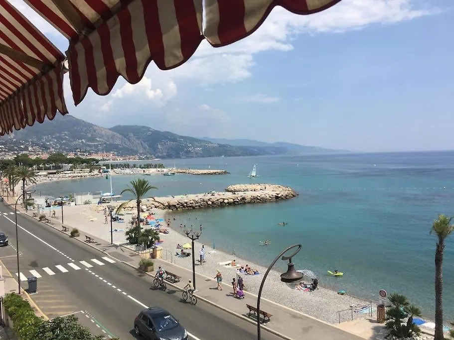 T4 Front De Mer ,Piscine 25 Metres ,Wifi,6A8 Personnes,Parking,Garage Roquebrune-Cap-Martin Appartement